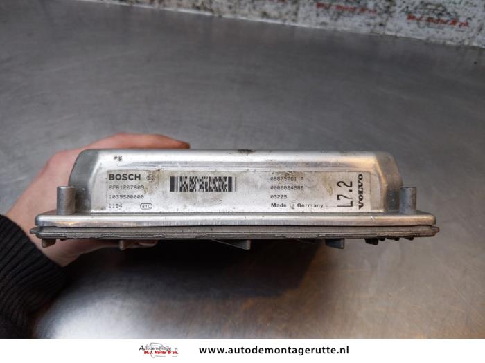 Engine management computer from a Volvo XC90 I 2.9 T6 24V 2003