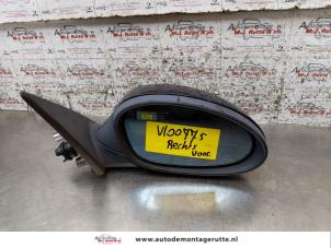 Used Wing mirror, right BMW 3 serie (E90) 320i 16V Price on request offered by Autodemontage M.J. Rutte B.V.