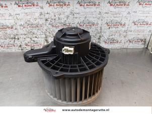 Usados Motor de ventilador de calefactor Hyundai H-300 2.5 CRDi Precio de solicitud ofrecido por Autodemontage M.J. Rutte B.V.