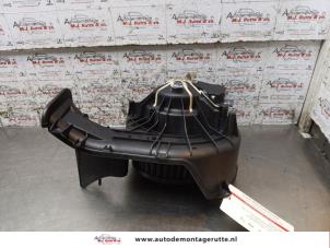Used Heating and ventilation fan motor Fiat Croma (194) 2.2 MPI 16V Price on request offered by Autodemontage M.J. Rutte B.V.