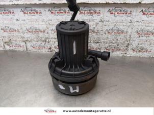 Used Heating and ventilation fan motor BMW 3 serie (E46/4) 320i 24V Price on request offered by Autodemontage M.J. Rutte B.V.