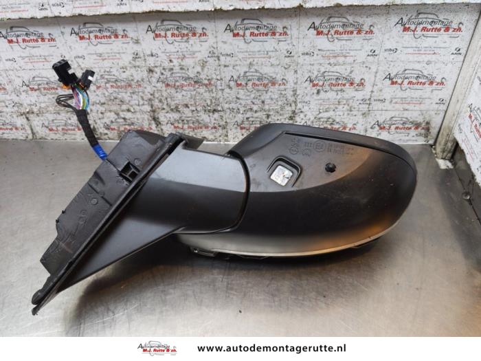 Wing mirror, right from a Opel Corsa F (UB/UH/UP) 1.2 Turbo 12V 130 2024