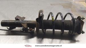 Used Front shock absorber rod, left Mazda 3 Sport (BK14) 1.6i 16V Price on request offered by Autodemontage M.J. Rutte B.V.