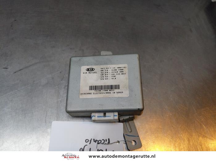Używane Modul Comfort Kia Picanto (TA) 1.0 12V Cena na żądanie oferowane przez Autodemontage M.J. Rutte B.V.