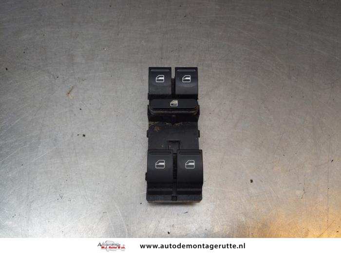 Usados Interruptor combinado de ventanillas Seat Altea XL (5P5) 1.6 TDI 105 Precio de solicitud ofrecido por Autodemontage M.J. Rutte B.V.