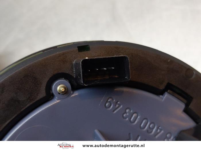 Pierscien poduszki powietrznej z Mercedes-Benz Vaneo (W414) 1.6 2003