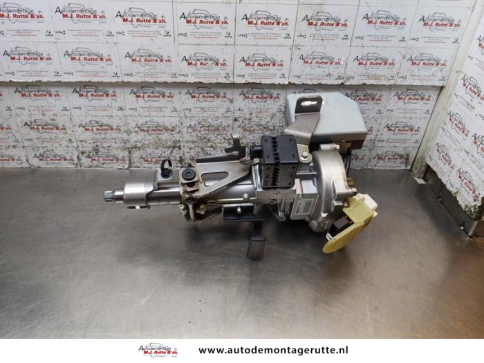 Lenkkraftverstärker Elektrisch van een Renault Megane III Grandtour (KZ) 1.6 16V 2010