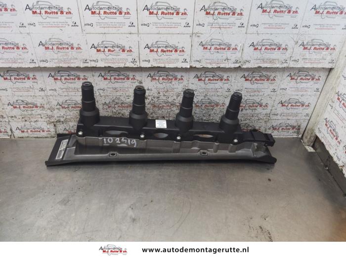 Begagnade Tändspole Saab 9-5 (YS3E) 2.0t 16V Pris på förfrågan erbjuds av Autodemontage M.J. Rutte B.V.
