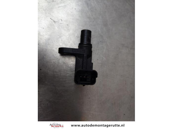 Begagnade Kamaxelsensor Citroen C3 Picasso (SH) 1.6 16V VTI 120 Pris på förfrågan erbjuds av Autodemontage M.J. Rutte B.V.