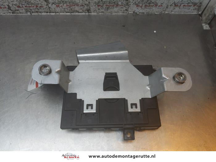 Begagnade Larmmodul Ford Fiesta 6 (JA8) 1.25 16V Pris på förfrågan erbjuds av Autodemontage M.J. Rutte B.V.