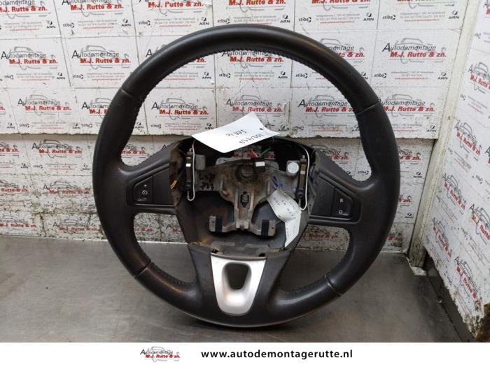 Gebrauchte Lenkrad Renault Scénic III (JZ) 1.4 16V TCe 130 Preis € 70,00 Margenregelung angeboten von Autodemontage M.J. Rutte B.V.