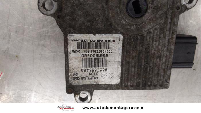 Used Automatic gearbox computer Citroen C5 III Tourer (RW) 2.0 HDiF 16V Price on request offered by Autodemontage M.J. Rutte B.V.