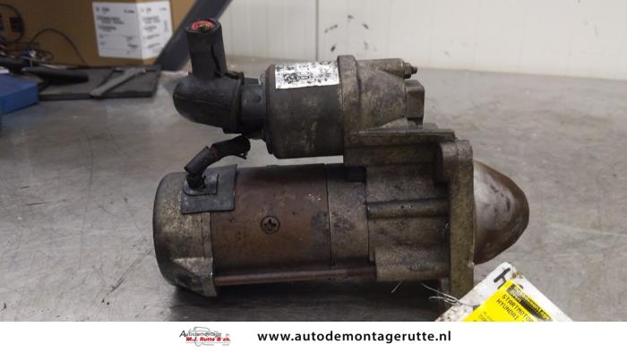 Gebrauchte Anlasser Hyundai H-1/H-200 2.5 Tdi Preis auf Anfrage angeboten von Autodemontage M.J. Rutte B.V.