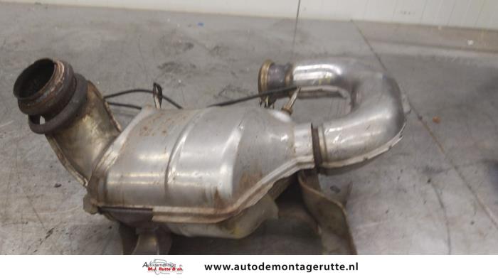 Gebrauchte Katalysator Citroen C4 Grand Picasso (3A) 2.0 Blue HDI 150 Preis auf Anfrage angeboten von Autodemontage M.J. Rutte B.V.
