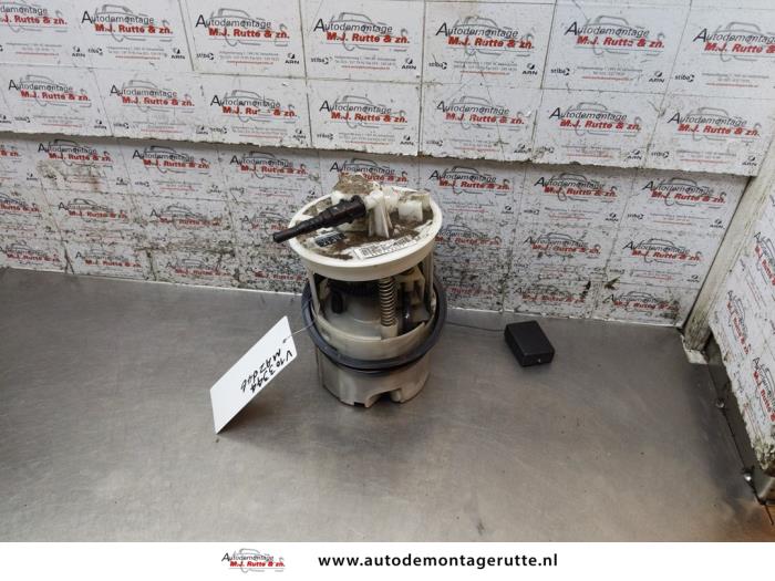 Usagé Pompe à carburant Mazda 6 Sportbreak (GY19/89) 2.0i 16V S-VT Prix sur demande proposé par Autodemontage M.J. Rutte B.V.