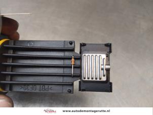 Luftmengenmesser van een BMW 5 serie Touring (E61) 525d 24V 2004