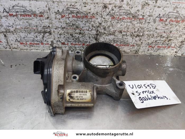 Używane Przepustnica Ford S-Max (GBW) 2.0 16V Cena na żądanie oferowane przez Autodemontage M.J. Rutte B.V.