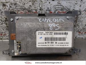 Innerdisplay från en Peugeot 508 SW (8E/8U) 1.6 THP 16V 2011