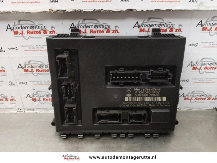 Used Body control computer Mercedes A (W169) 1.5 A-150 3-Drs. Price € 55,00 Margin scheme offered by Autodemontage M.J. Rutte B.V.
