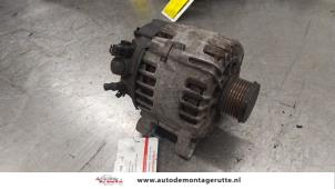 Dynamo van een Peugeot Partner (GC/GF/GG/GJ/GK) 1.6 HDI 75 Phase 1 2011