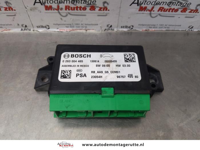 Begagnade PDC-modul Citroen C4 Picasso (3D/3E) 1.6 e-Hdi, BlueHDi 115 Pris på förfrågan erbjuds av Autodemontage M.J. Rutte B.V.