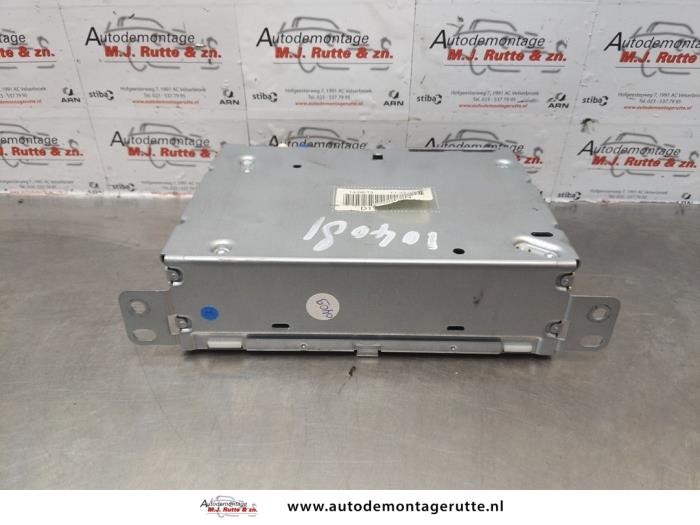 Begagnade Radio Citroen C4 Picasso (3D/3E) 1.6 e-Hdi, BlueHDi 115 Pris € 350,00 Marginaltabell erbjuds av Autodemontage M.J. Rutte B.V.
