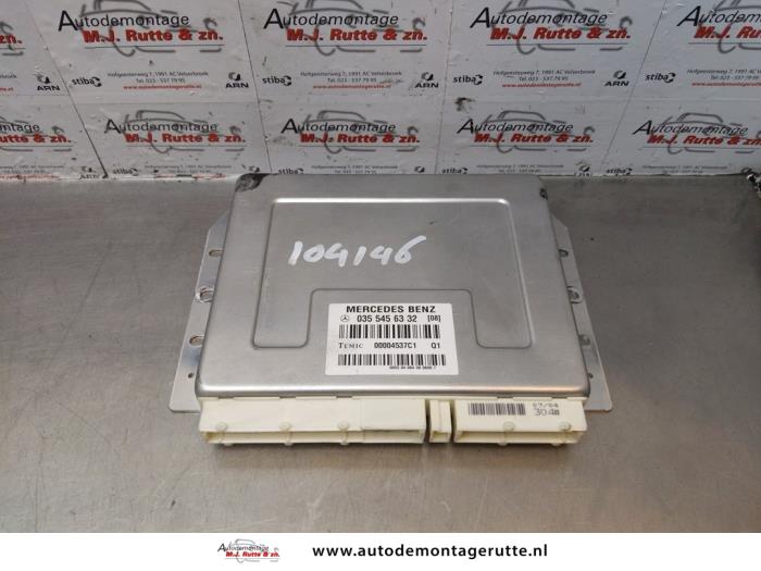 Gebrauchte Luftfederung Modul Mercedes E Combi (S211) 3.2 E-320 CDI 24V Preis auf Anfrage angeboten von Autodemontage M.J. Rutte B.V.