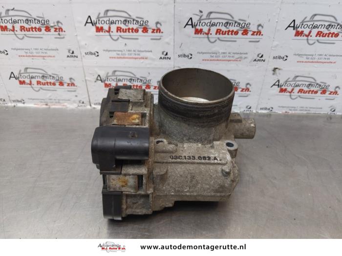 Usagé Boitier papillon Volkswagen Golf V (1K1) 1.6 FSI 16V Prix sur demande proposé par Autodemontage M.J. Rutte B.V.