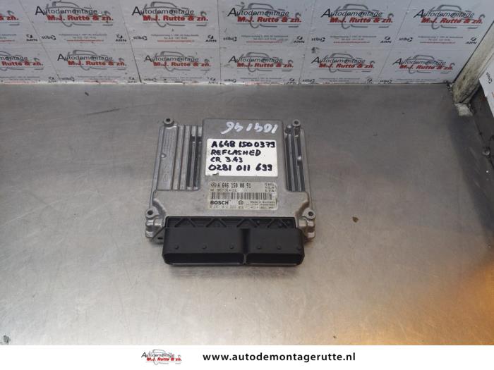 Used Engine management computer Mercedes E Combi (S211) 3.2 E-320 CDI 24V Price on request offered by Autodemontage M.J. Rutte B.V.