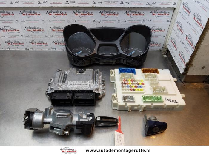 Used Ignition lock + computer Ford Grand C-Max (DXA) 1.0 Ti-VCT EcoBoost 12V 125 Price € 250,00 Margin scheme offered by Autodemontage M.J. Rutte B.V.