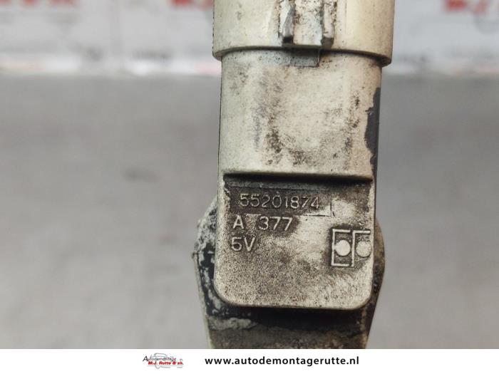 Nockenwelle Sensor van een Suzuki Splash 1.3 DDiS 16V 2008