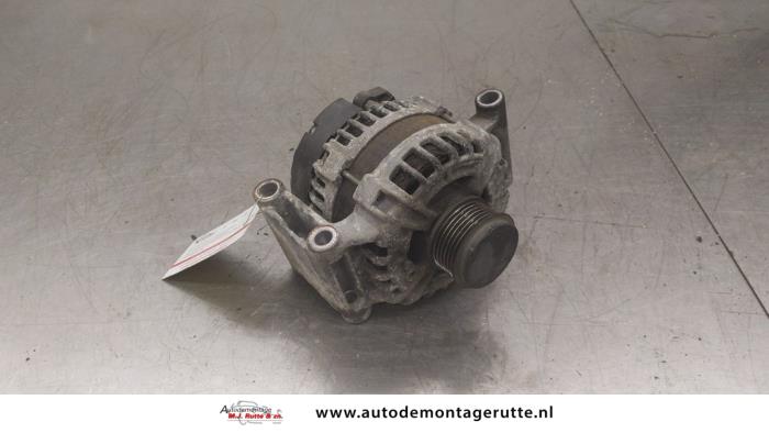 Begagnade Dynamo Ford Transit 2.2 TDCi 16V Euro 5 Pris på förfrågan erbjuds av Autodemontage M.J. Rutte B.V.