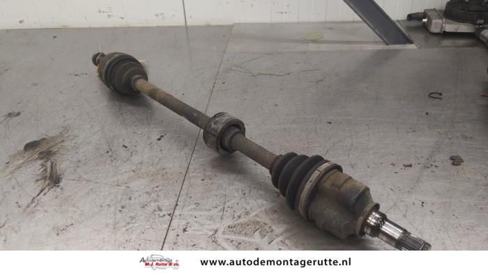 Gebrauchte Antriebswelle rechts vorne Toyota Paseo (EL54) 1.5i,GT MPi 16V Preis auf Anfrage angeboten von Autodemontage M.J. Rutte B.V.