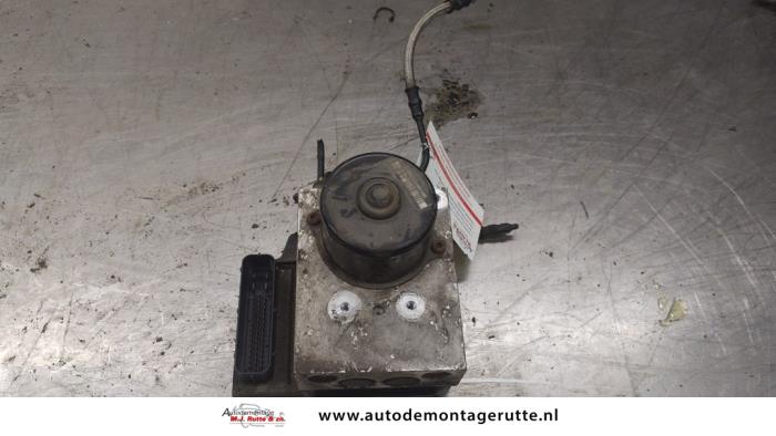 Gebrauchte ABS Pumpe Audi TT Roadster (8N9) 1.8 20V Turbo Preis € 400,00 Margenregelung angeboten von Autodemontage M.J. Rutte B.V.