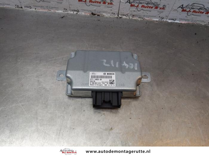 Używane Modul gateway Ford Grand C-Max (DXA) 1.0 Ti-VCT EcoBoost 12V 125 Cena € 50,00 Procedura marży oferowane przez Autodemontage M.J. Rutte B.V.