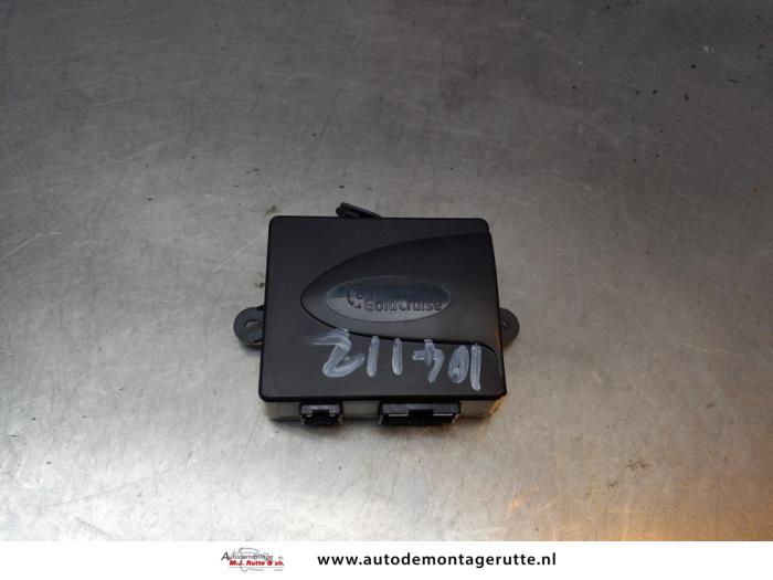 Gebrauchte Steuergerät Tempomat Ford Grand C-Max (DXA) 1.0 Ti-VCT EcoBoost 12V 125 Preis € 50,00 Margenregelung angeboten von Autodemontage M.J. Rutte B.V.
