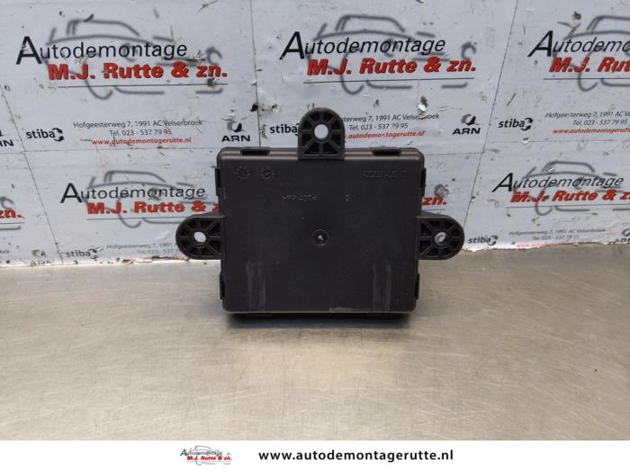 Używane Modul Comfort Volvo V40 (MV) 1.6 D2 Cena na żądanie oferowane przez Autodemontage M.J. Rutte B.V.