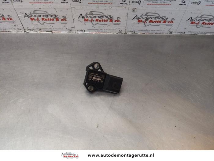 Begagnade MAP-sensor (insugsrör) Skoda Superb (3U4) 1.8 20V Turbo Pris på förfrågan erbjuds av Autodemontage M.J. Rutte B.V.