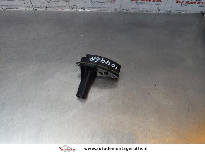 Begagnade Styrvinkelsensor Mercedes E (W211) 2.6 E-240 V6 18V Pris på förfrågan erbjuds av Autodemontage M.J. Rutte B.V.