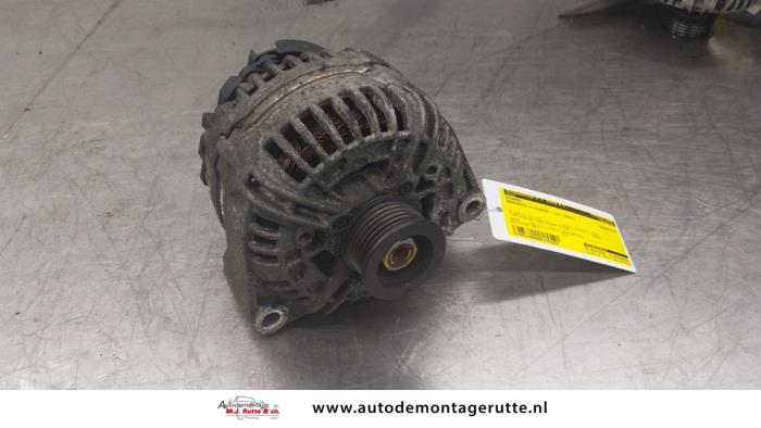 Używane Pradnica Mercedes E (W211) 2.6 E-240 V6 18V Cena € 75,00 Procedura marży oferowane przez Autodemontage M.J. Rutte B.V.