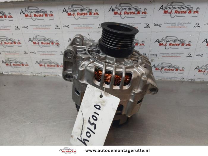 Begagnade Dynamo Renault Scénic I (JA) 1.6 16V Pris på förfrågan erbjuds av Autodemontage M.J. Rutte B.V.