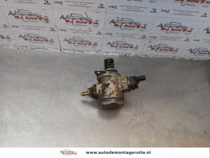 Gebrauchte Hochdruckpumpe Volkswagen Touran (1T1/T2) 1.4 16V TSI 140 Preis € 100,00 Margenregelung angeboten von Autodemontage M.J. Rutte B.V.