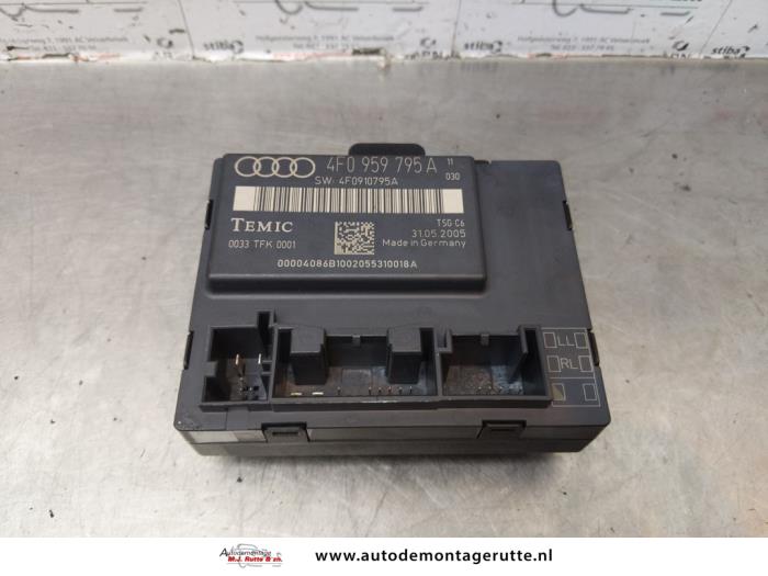 Używane Modul Comfort Audi A6 Avant (C6) 2.7 TDI V6 24V Cena na żądanie oferowane przez Autodemontage M.J. Rutte B.V.