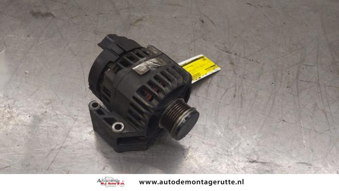 Usagé Dynamo Fiat Doblo Cargo (263) 1.3 MJ 16V DPF Euro 5 Prix sur demande proposé par Autodemontage M.J. Rutte B.V.