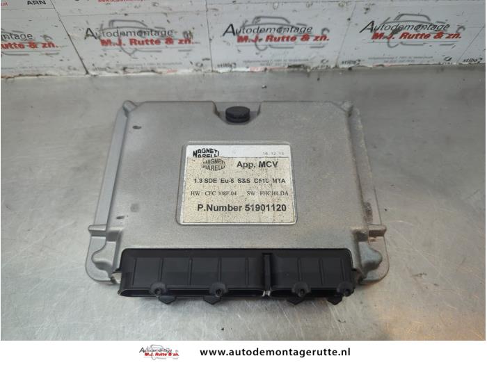 Used Automatic gearbox computer Peugeot Bipper (AA) 1.3 HDI Price € 150,00 Margin scheme offered by Autodemontage M.J. Rutte B.V.