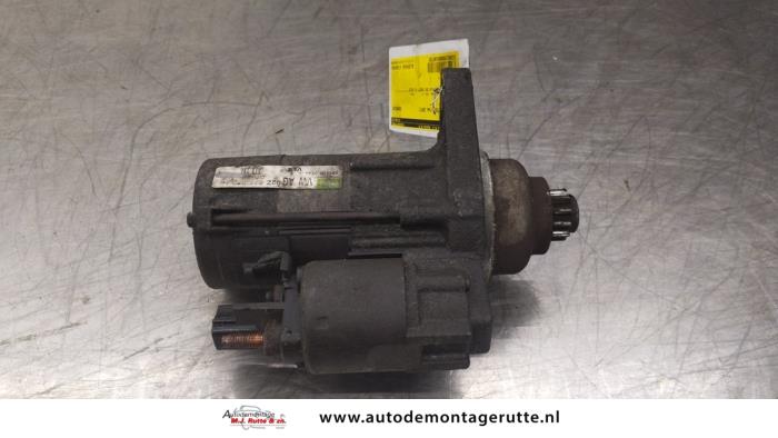 Gebrauchte Anlasser Volkswagen Transporter T5 1.9 TDi Preis auf Anfrage angeboten von Autodemontage M.J. Rutte B.V.