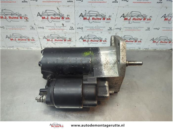 Used Starter Volkswagen Polo III (6N1) 1.4i 60 Price € 35,00 Margin scheme offered by Autodemontage M.J. Rutte B.V.
