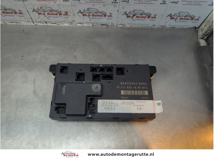 Usagé Module confort Mercedes E (W211) 2.6 E-240 V6 18V Prix € 35,00 Règlement à la marge proposé par Autodemontage M.J. Rutte B.V.