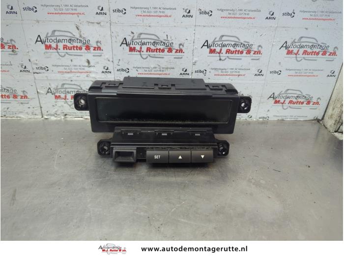 Begagnade Klocka Kia Cee'd (EDB5) 1.4 CVVT 16V Pris på förfrågan erbjuds av Autodemontage M.J. Rutte B.V.
