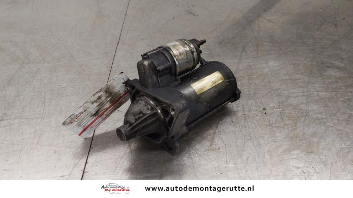 Begagnade Startmotor Opel Movano 2.3 CDTi 16V FWD Pris på förfrågan erbjuds av Autodemontage M.J. Rutte B.V.